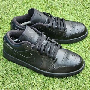 NIKE AIR JORDAN 1 - Mens Sneaker - SIZE 10.5